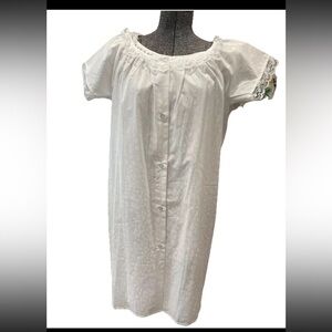 Carriage court 2 piece nightgown robe set ladies size 12/14‎ 70s girly Vintage